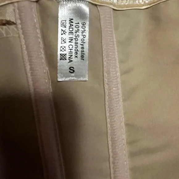 Source Unknown/Women’s NWOT Gold and Cream Lace-Up Corset Size S - Picture 8 of 8